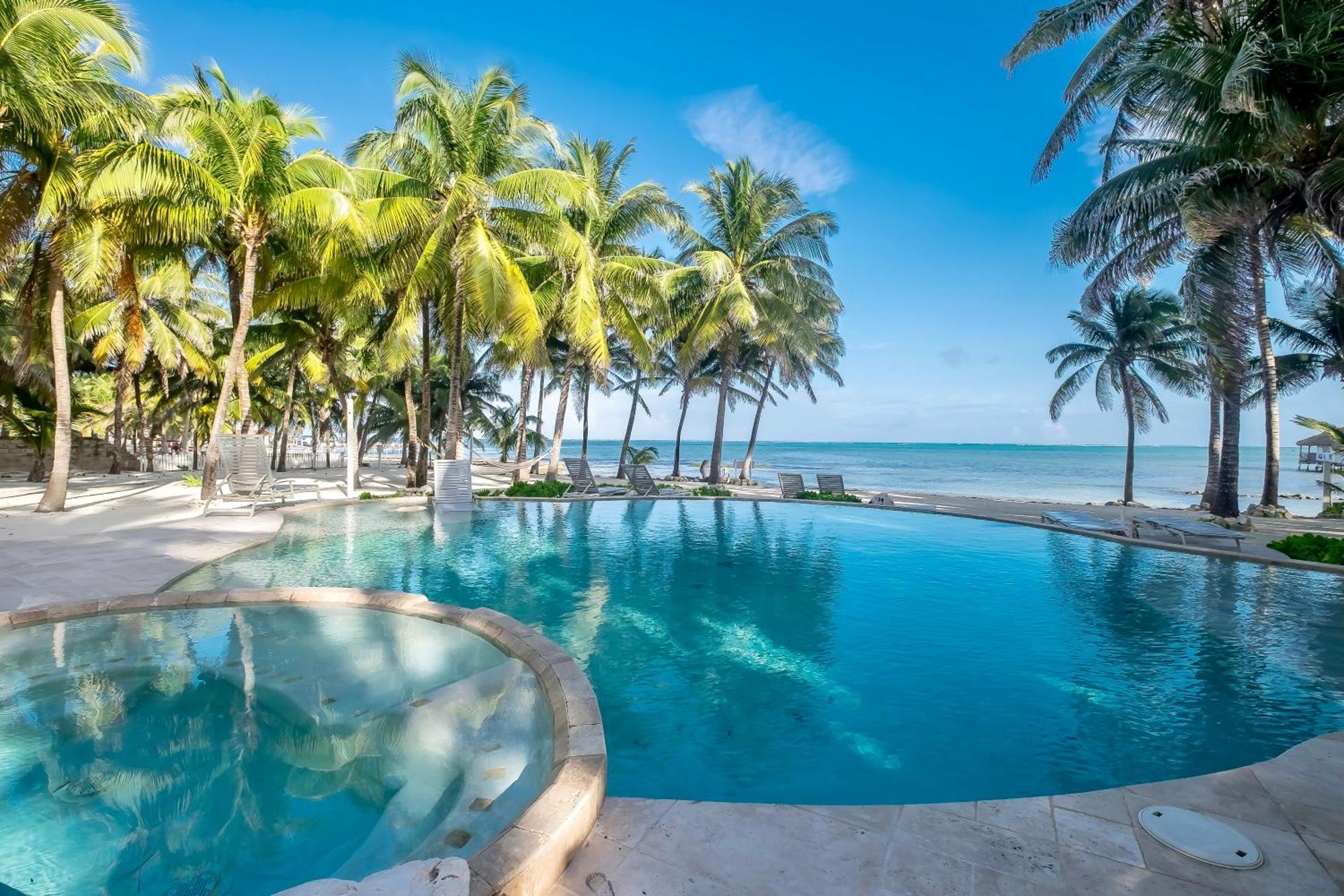 Coral Bay Villas San Pedro  Exterior photo